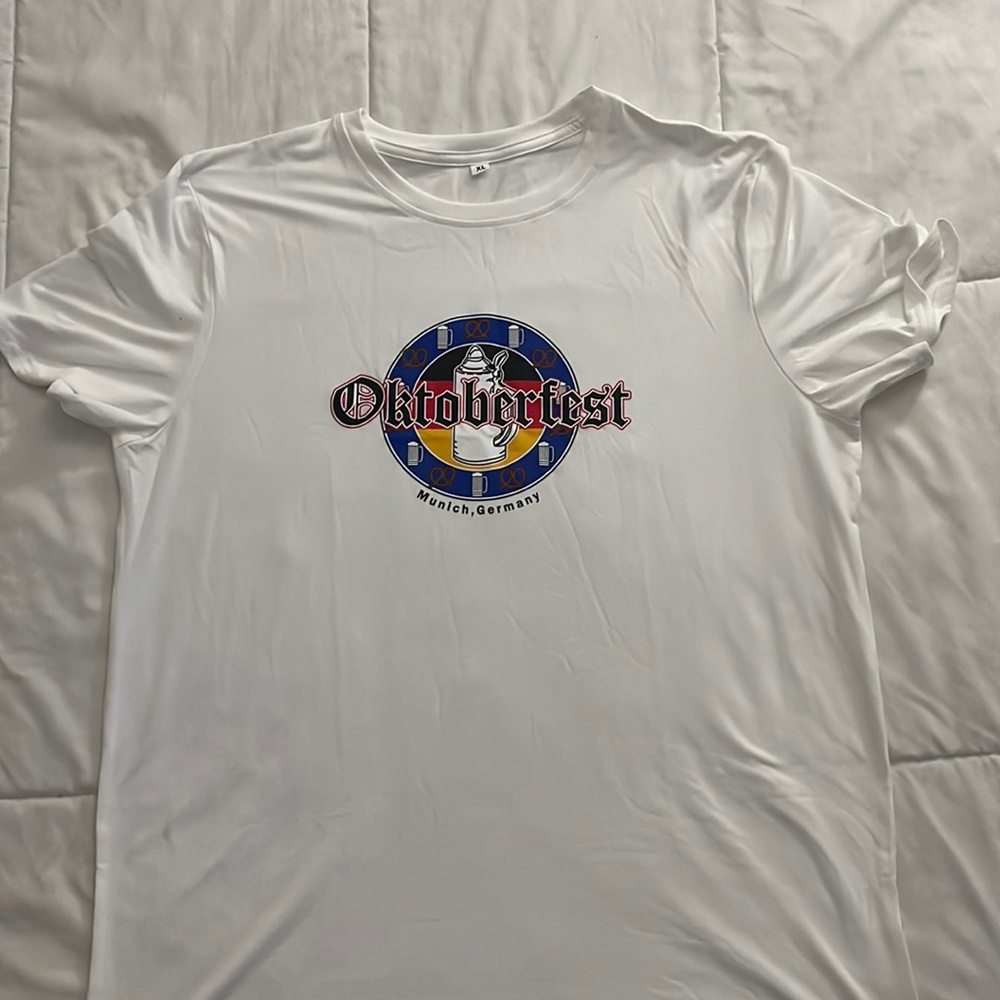 Octoberfest men’s size xL brand new never worn